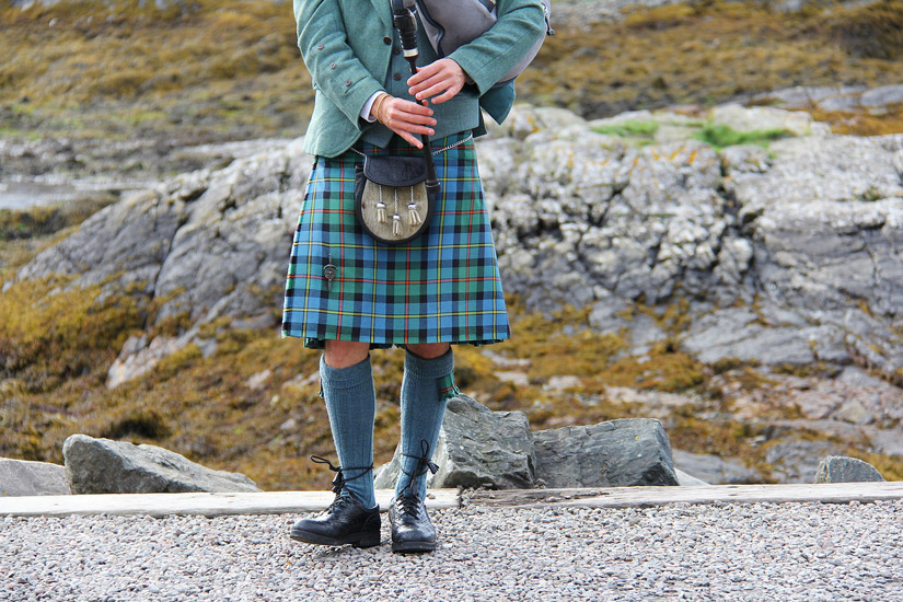 ▷ de la falda escocesa o Kilt
