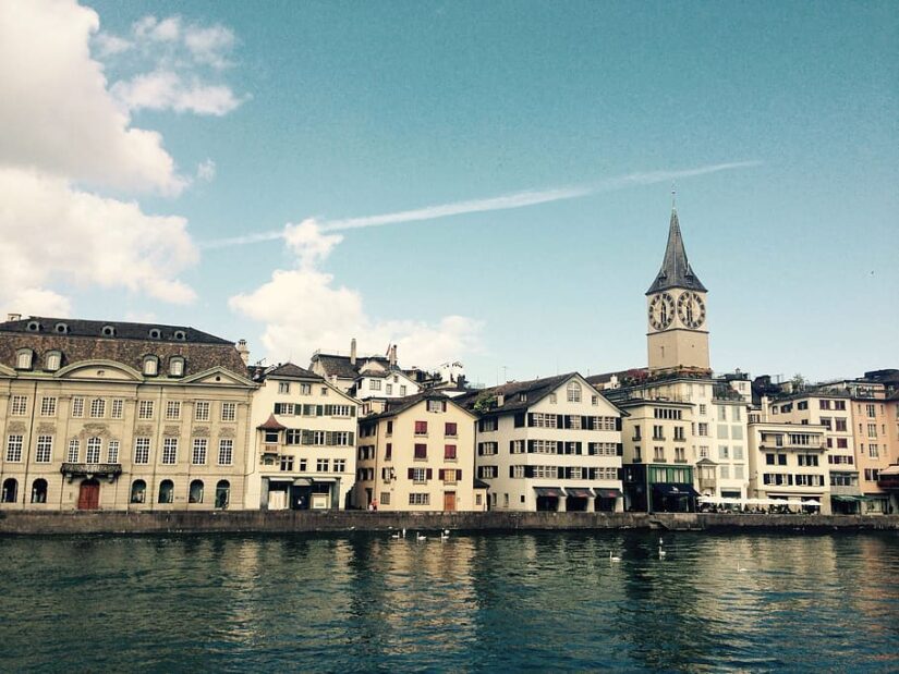 Iglesia de San Pedro, Zurich