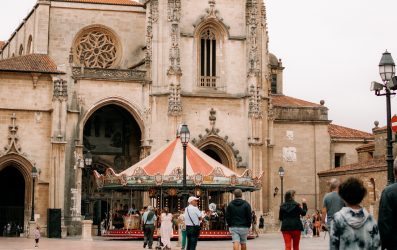 Viajar a Oviedo en Noviembre: Qué ver y qué visitar